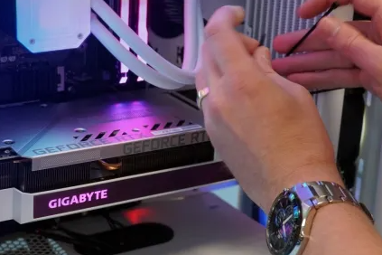gaming synarmologisi-ypologisti