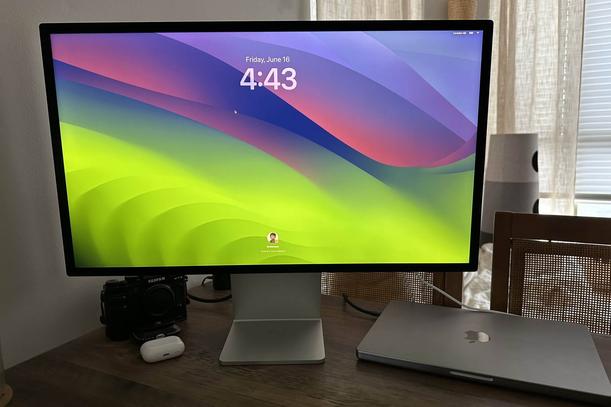 refurbished monitor